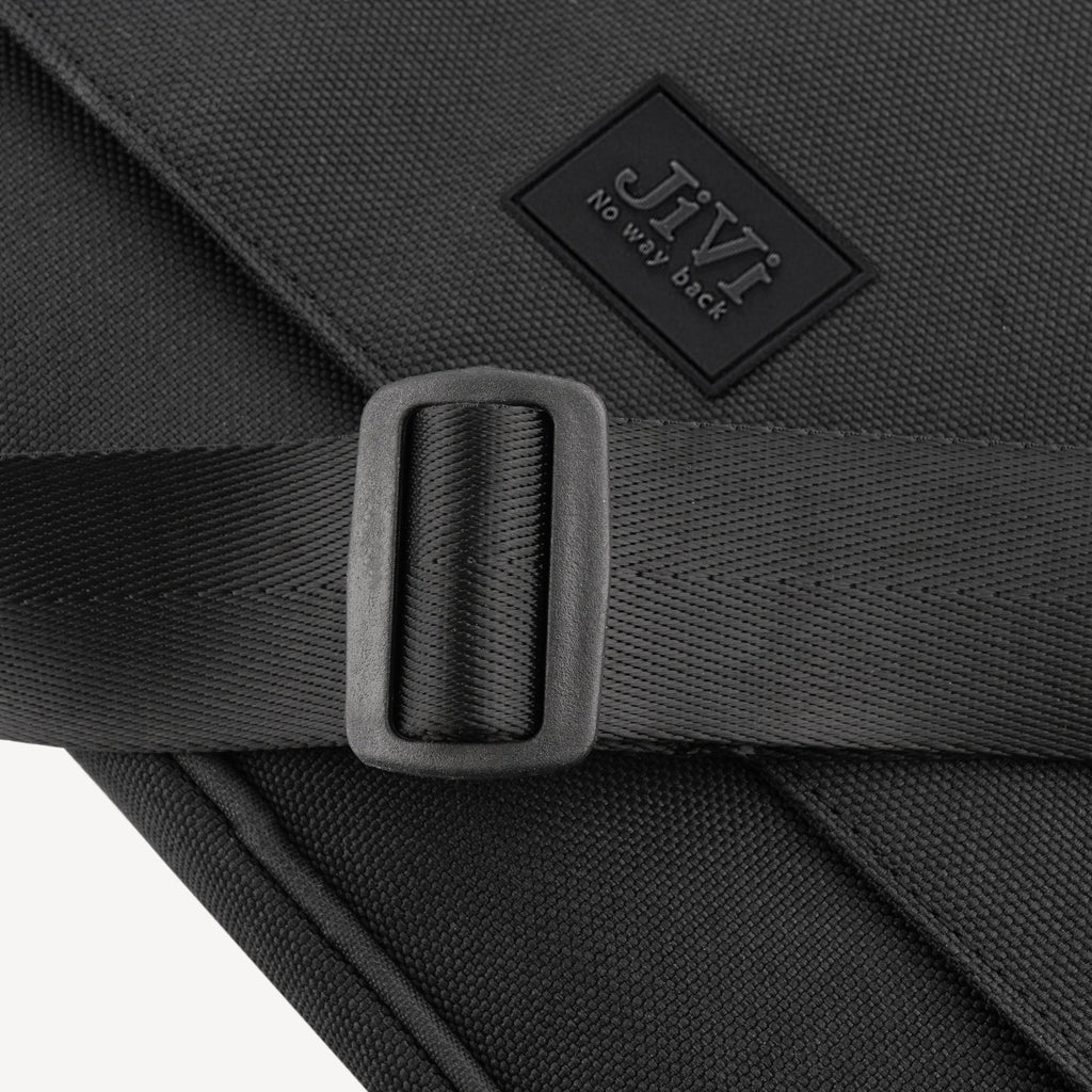 Sirius Messenger Bag