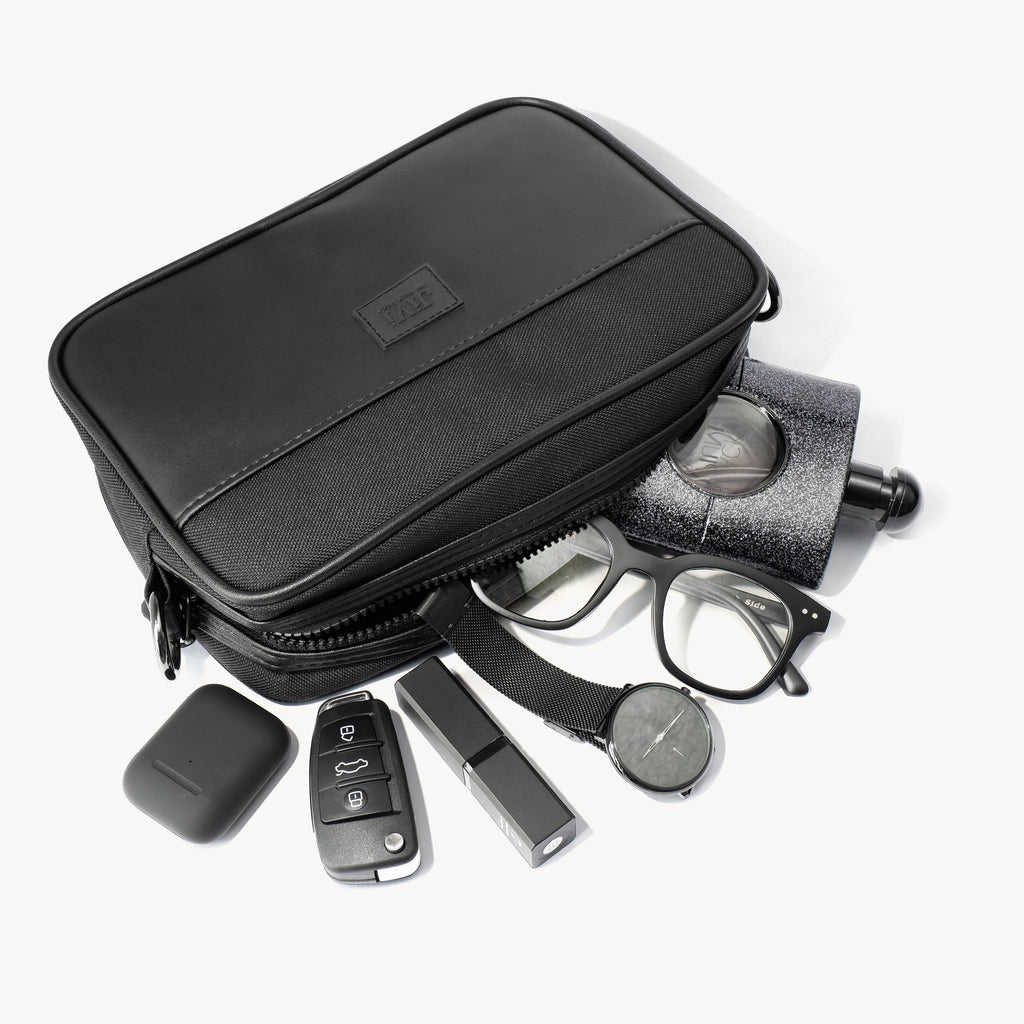 Cedric Shoulder Bag Unisex