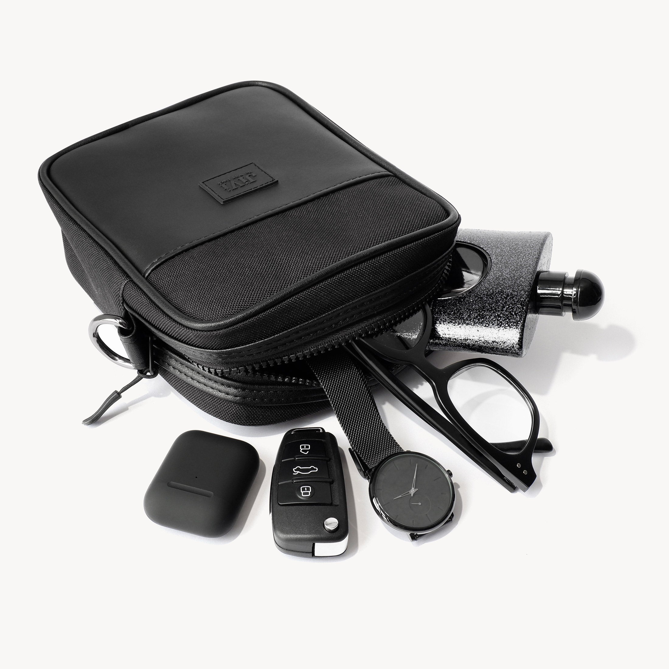 Draco Shoulder Bag Unisex