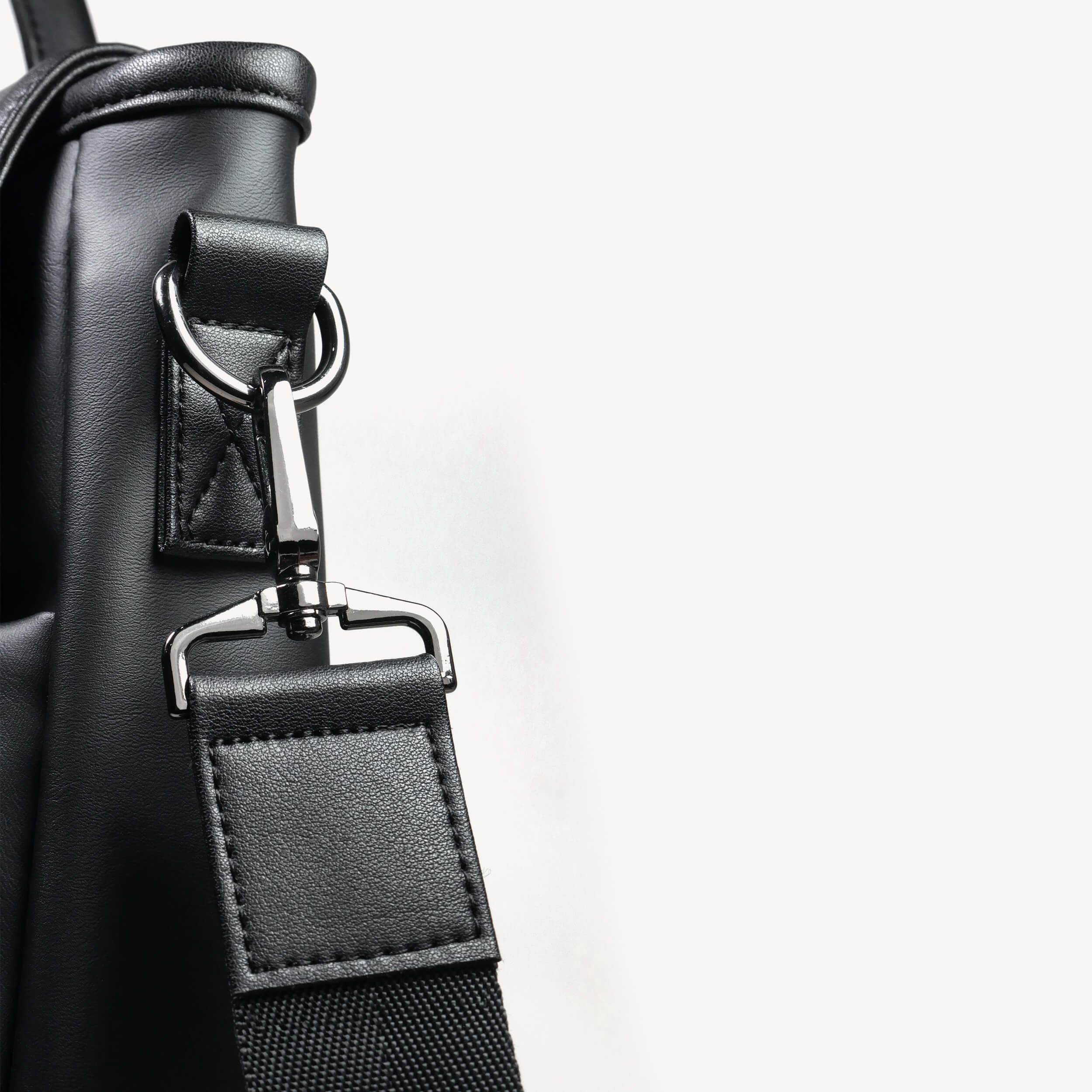 Stylish work bag for busy professionals – Aurelius Briefcase