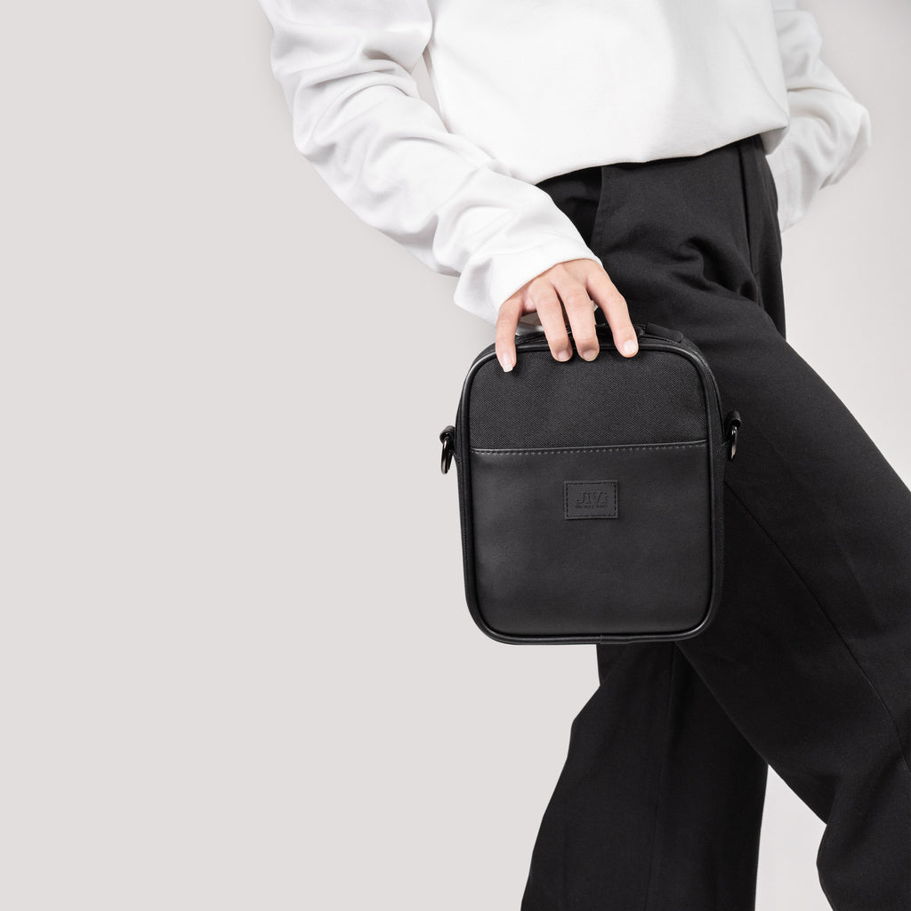 Draco Shoulder Bag Unisex